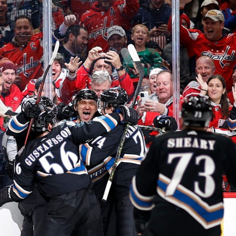 Alex Ovechkin passes Gordie Howe for second on NHL all-time goals list