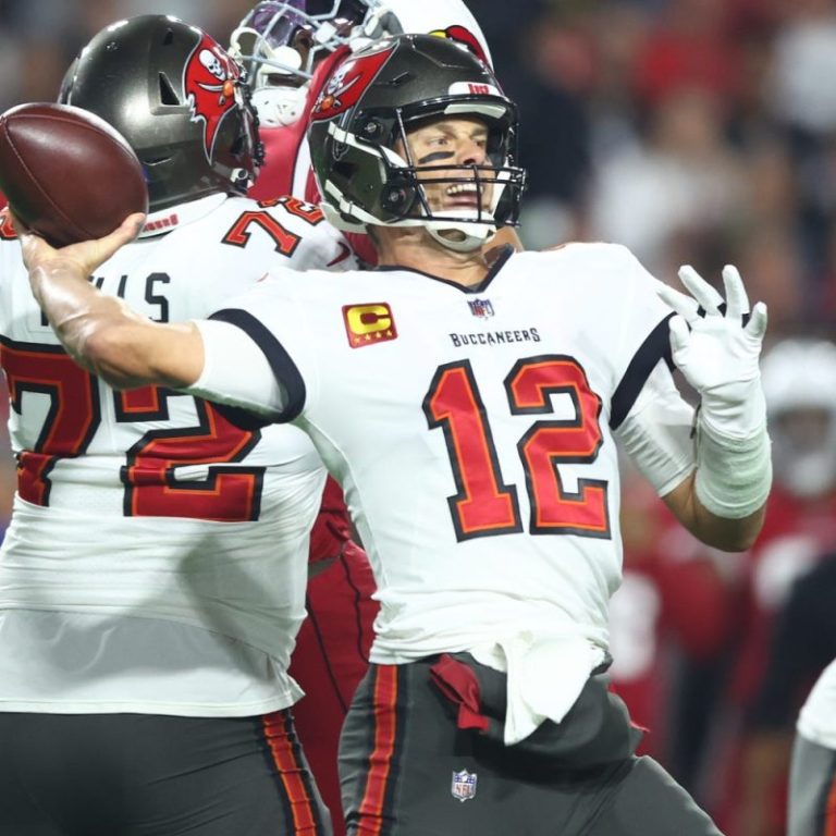 Bucs maintain NFC South lead after comeback OT win vs. Cardinals