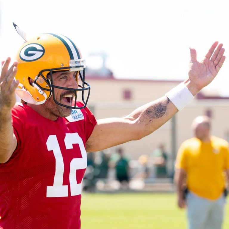 Aaron Rodgers’ return to the Packers is far from a given