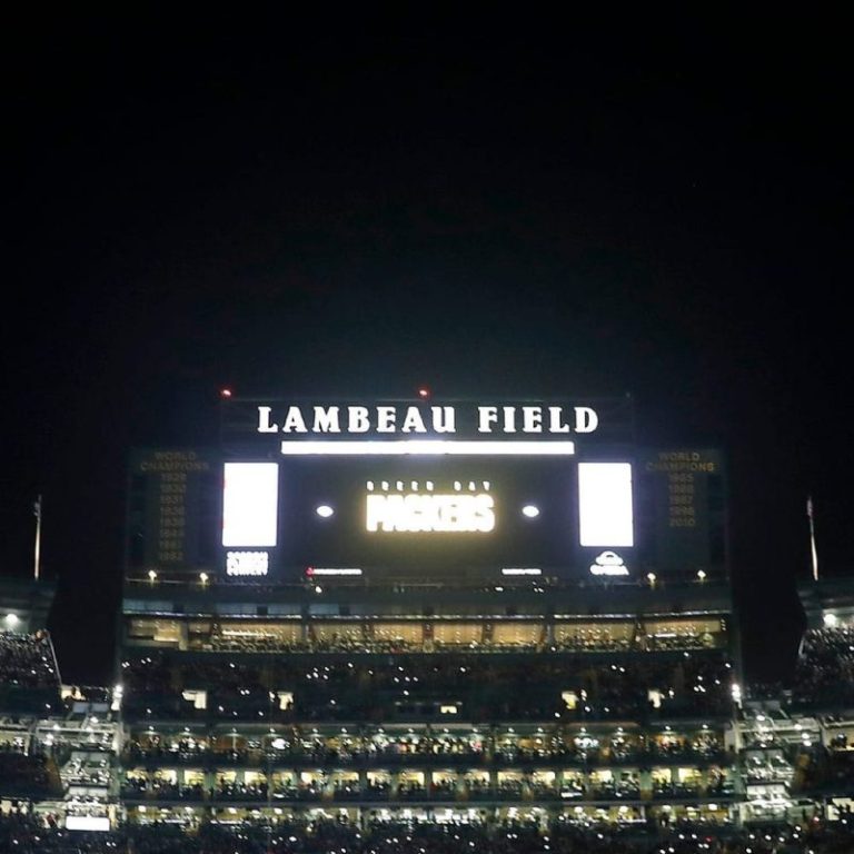 Ranking 6 best options for a neutral site Bills-Chiefs AFC title game