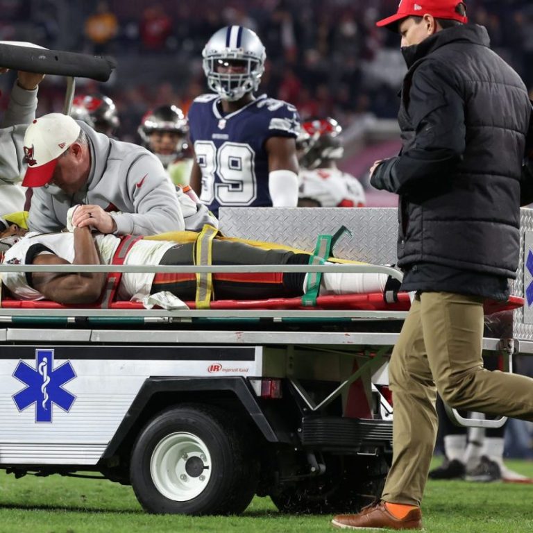 Buccaneers receiver says he is ‘doing great’ after scary hit