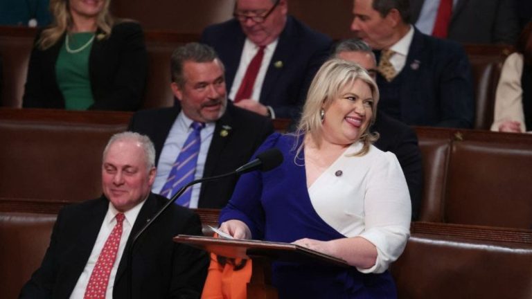Democrats erupt in jeers after GOP congresswoman accuses them of drinking booze during House Speaker vote
