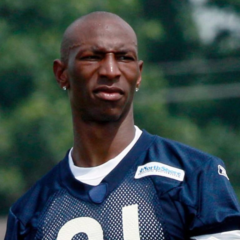 Former NFL WR released from federal prison after serving 10 years