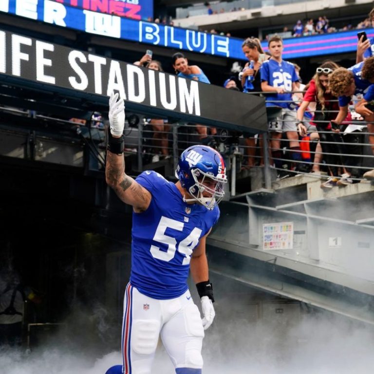 Former NFL player is making millions selling Pokémon cards