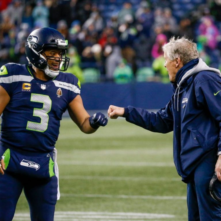 Seahawks coach responds to report Russell Wilson tried to get him fired