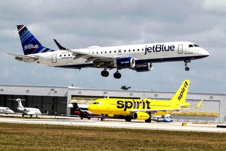 Justice Department sues to block JetBlue’s acquisition of Spirit Airlines