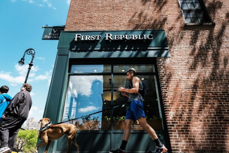 First Republic bank says deposits tumbled 40% to $104.5 billion in the first quarter