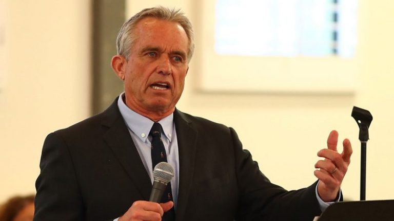 RFK Jr. says it’s ‘hypocritical’ to blame Canada for wildfires, ‘foolish’ to attribute problem to single cause