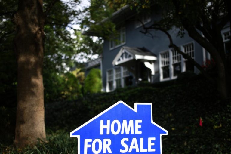 U.S. jury finds realtors liable for inflating commissions, awards $1.78 billion in damages