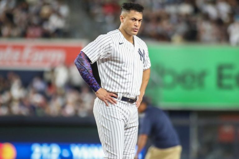Top MLB agent warns free agents about joining Yankees