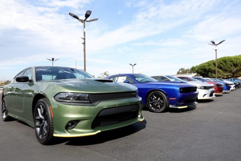 Chrysler and Dodge parent recalling 318,000 vehicles over potentially faulty air bag parts