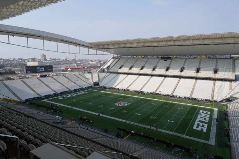 Colorgate: Why the Eagles aren’t wearing green in Brazil game