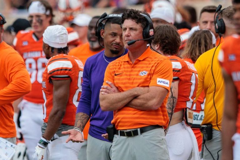 Mike Gundy delivers truth bomb about reality of paying players