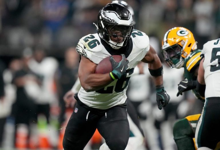 Eagles host Falcons on Monday Night Football: What to know for game