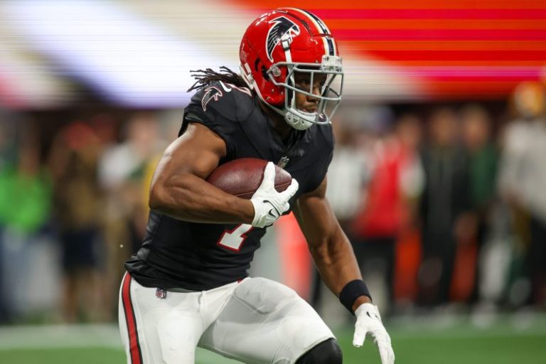 Fantasy football 2024: Week 11 trade value chart