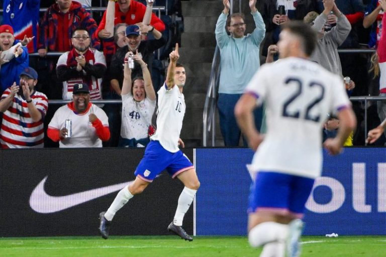 Christian Pulisic does Trump dance to celebrate goal in USMNT win
