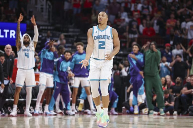 Hornets forward tears ACL during Saturday’s game, out indefinitely