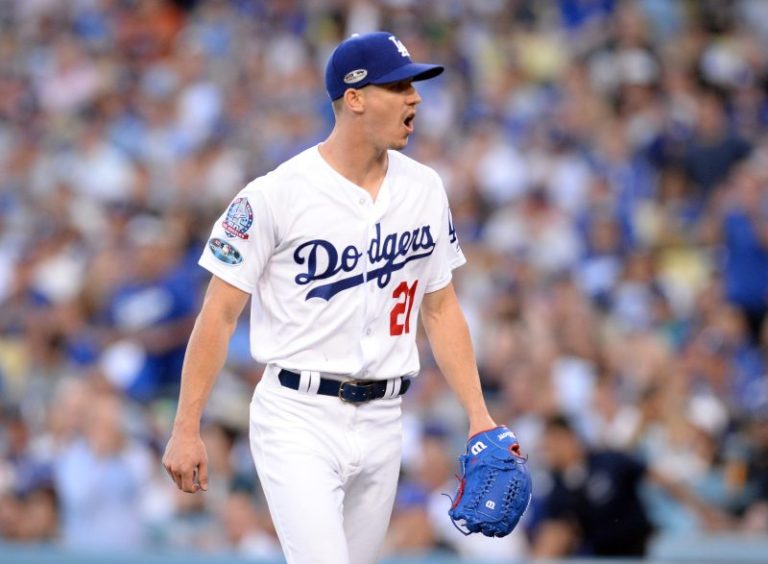 Report: World Series hero signs with Boston Red Sox