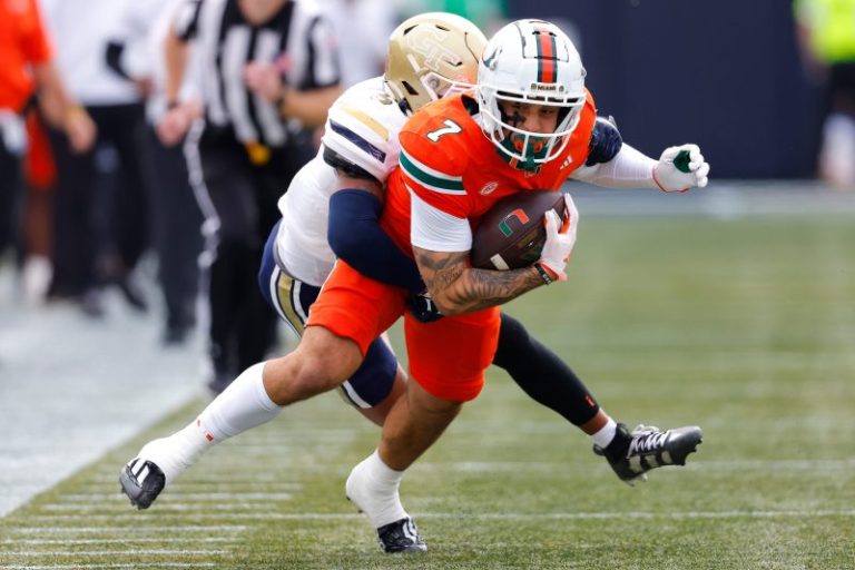 Podcast: Playoff rankings reaction, previewing championship weekend