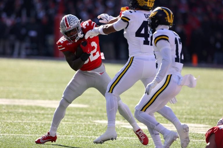Ohio State tumbles down coaches poll, while Texas jumps to No. 2