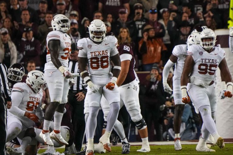 Texas figured out the SEC by playing like Georgia used to do