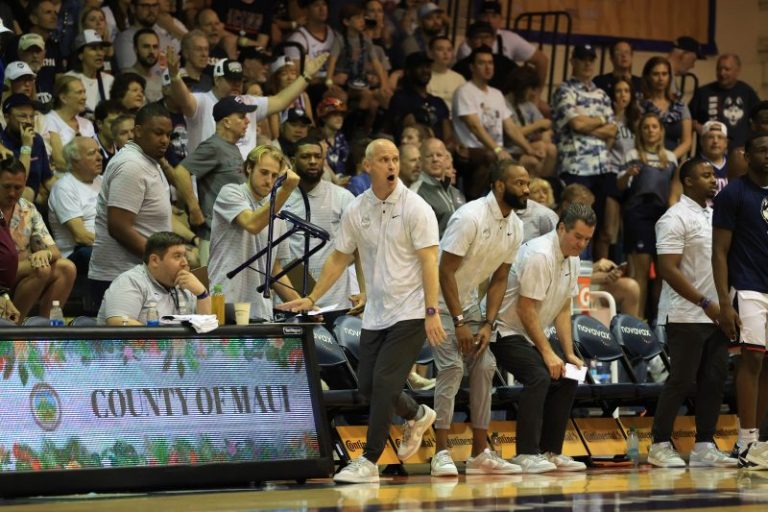 UConn, Dan Hurley lead the weekend’s college basketball winners and losers