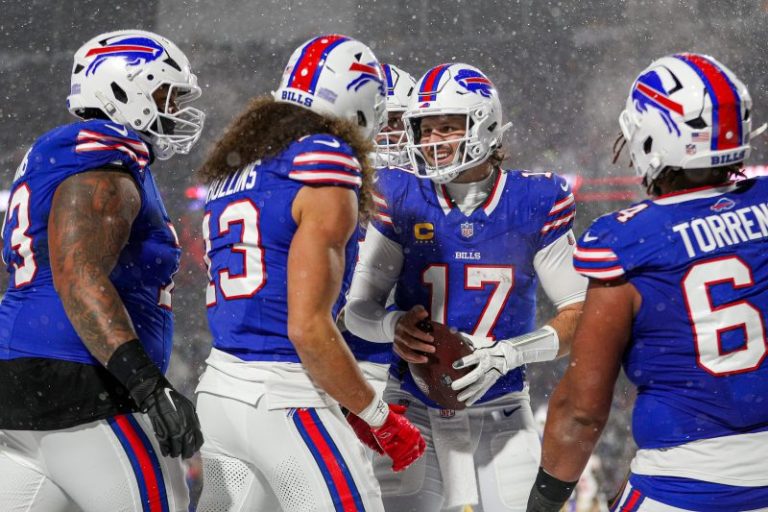 NFL playoff picture: Bills clinch something no other team has in 2024