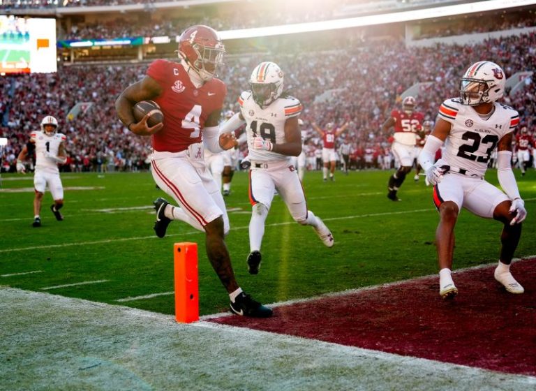 Alabama’s playoff ranking reveals SEC, Big Ten dominance of college sports