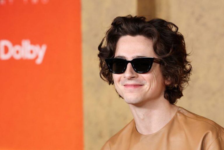 Internet reacts to Timothée Chalamet as ‘College GameDay’ guest picker