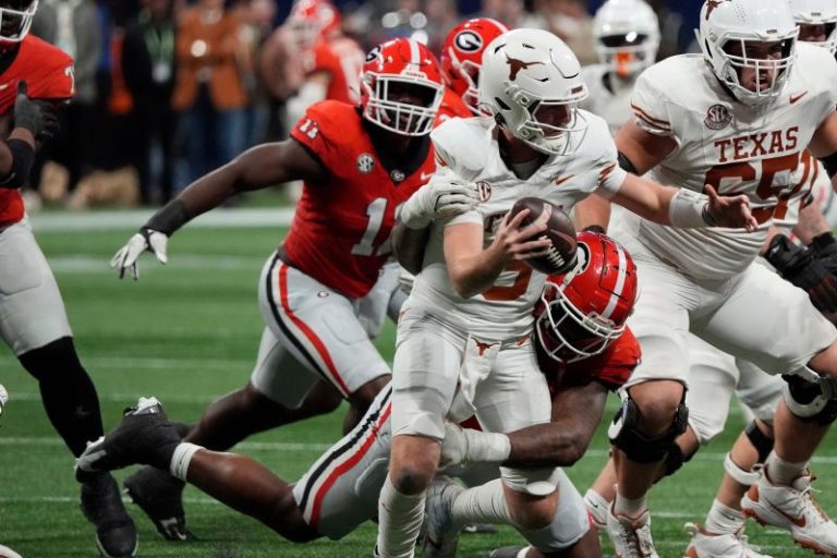 Texas won’t be in playoff long if Quinn Ewers doesn’t play better