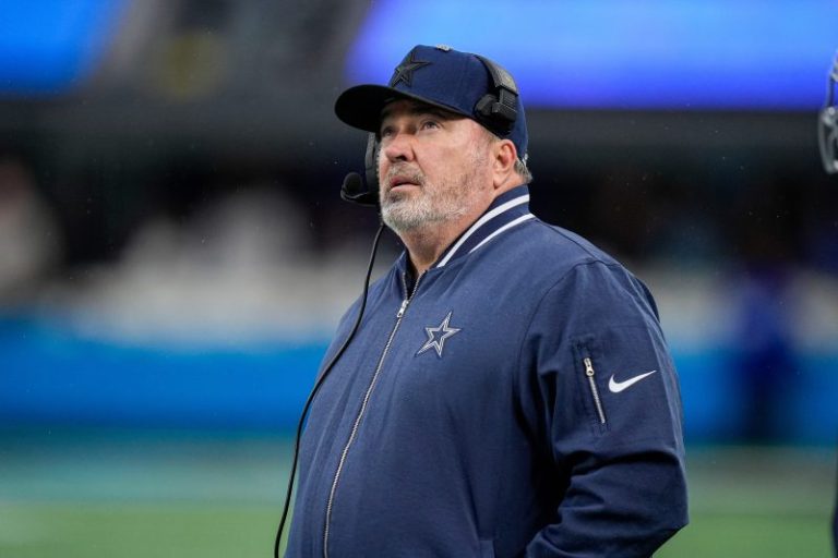 Cowboys coach out after five seasons, now free to talk with other teams