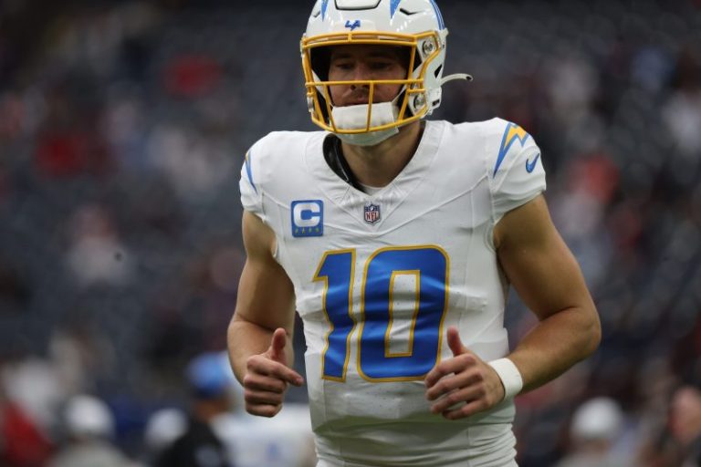 Chargers’ Herbert eclipses regular season INT total with 4 vs. Texans