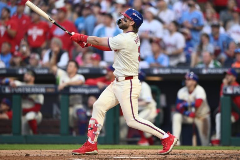 Bryce Harper stands out in first base fantasy baseball rankings