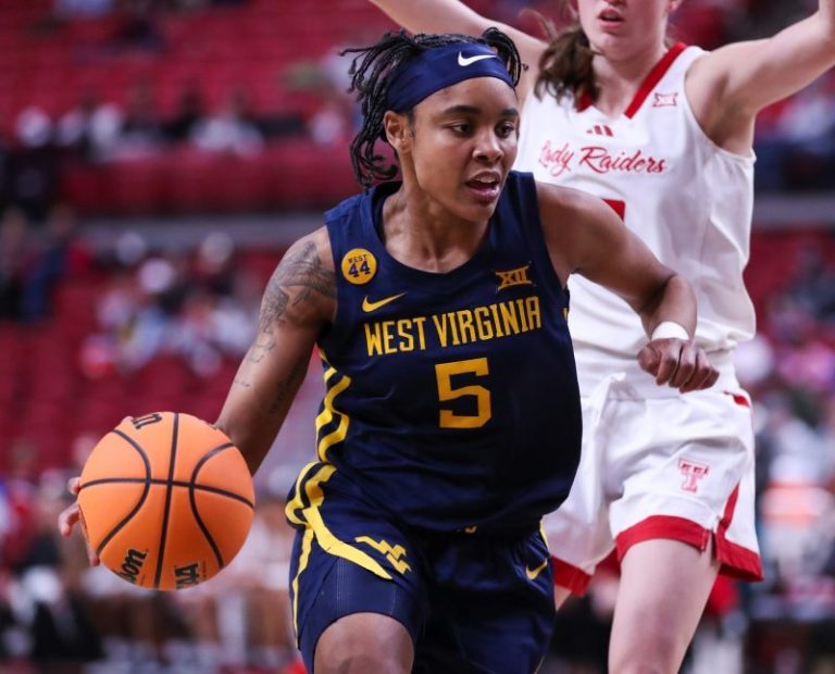 A look at teams on the bubble for the women’s NCAA tournament