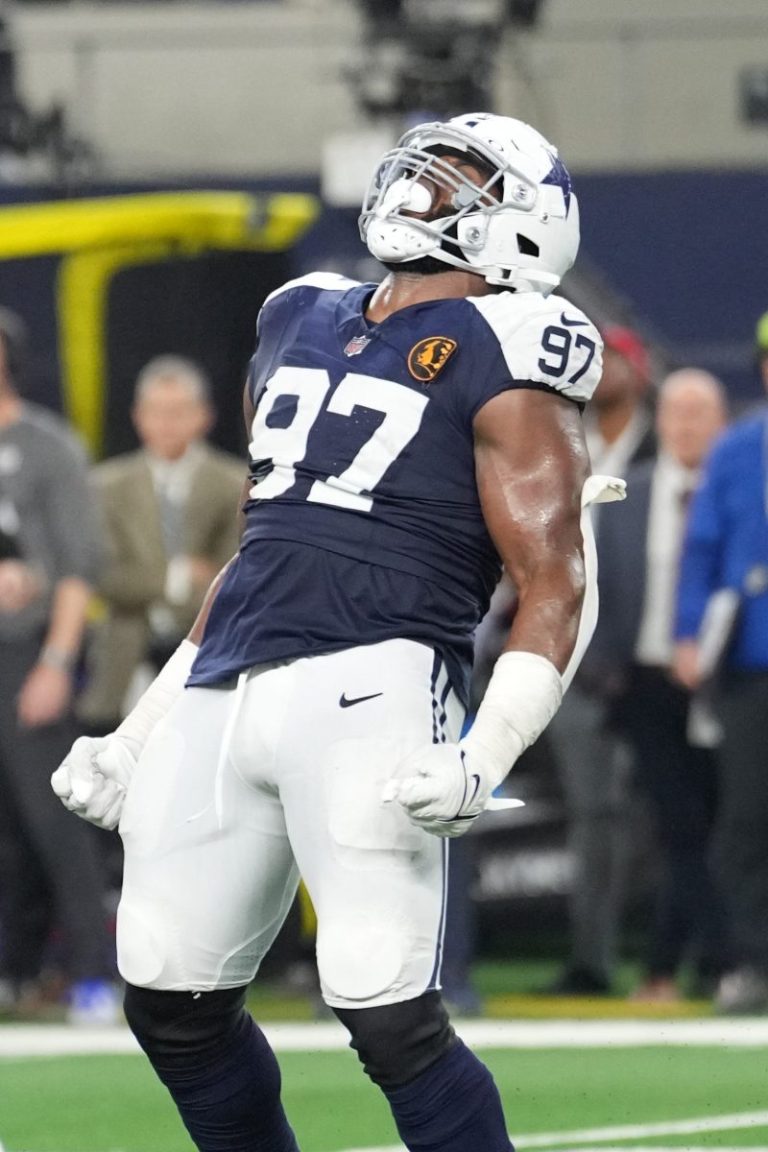 Cowboys pay big money to a defensive player. No, not that one.