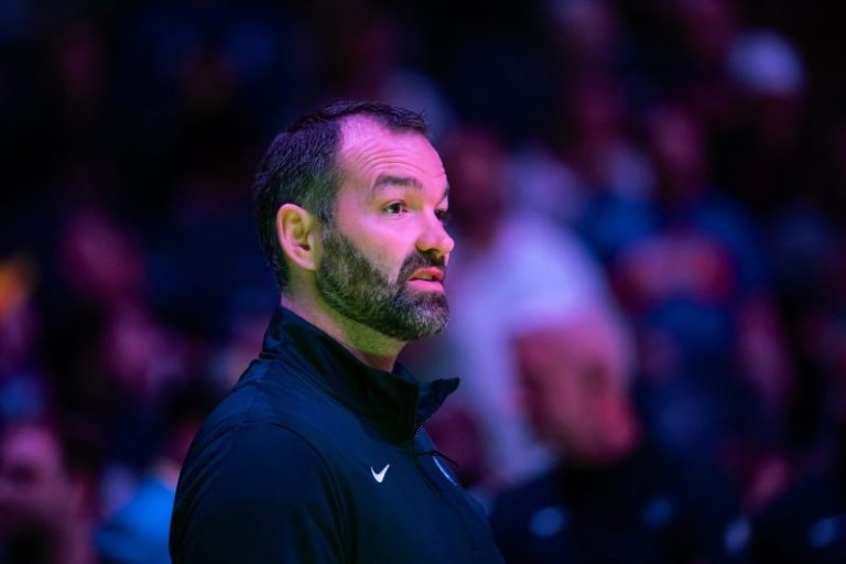 Utah hires former Utes standout, Mavericks assistant as head coach