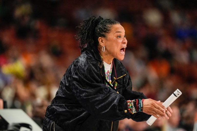 South Carolina routs Texas to win women’s SEC tournament championship: Highlights