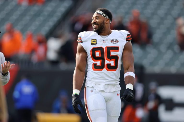 Myles Garrett contract details: Browns sign star to big deal