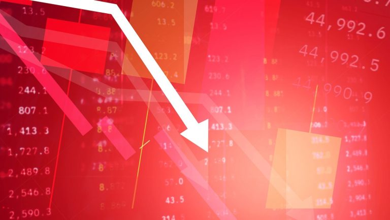 Stock Market Dips Below 200-Day Moving Average: Are Your Investments Ready for a Shift?