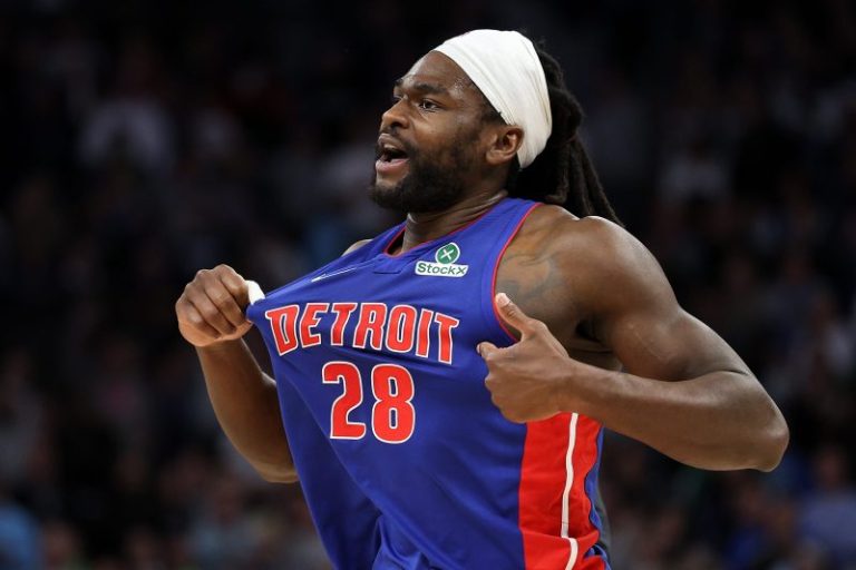 NBA fight: Five players suspended