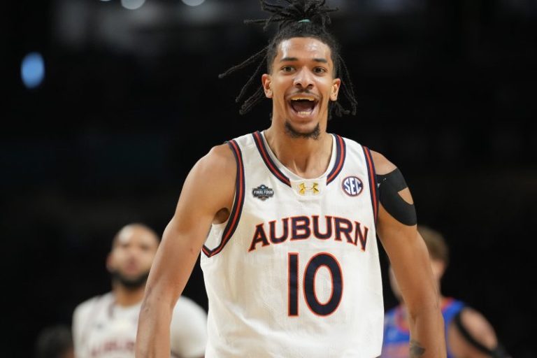 Auburn men’s basketball star commits to transfer to Southern California