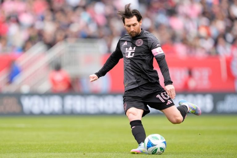 Messi, Inter Miami settle for scoreless draw vs. Chicago Fire