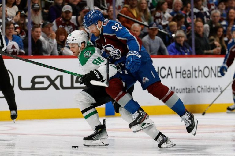 Avalanche star returns after three-year injury absence: Highlights