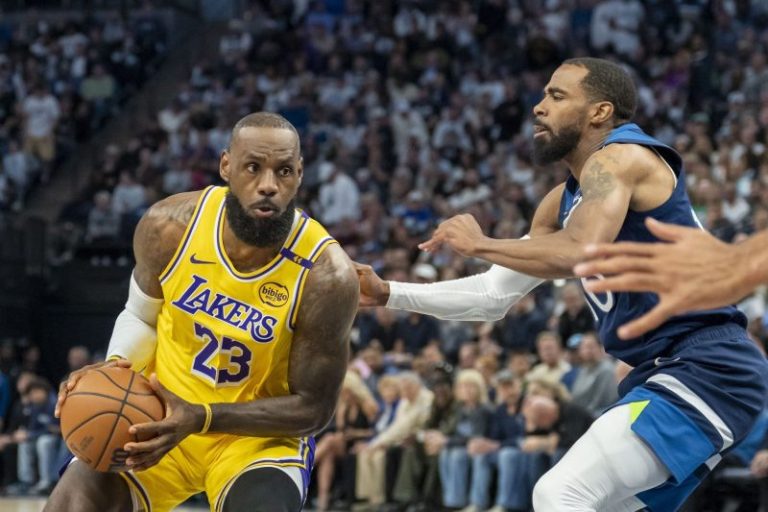 LeBron James scores most points for 40-year-old in NBA playoff game