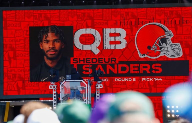 Where Shedeur Sanders ranks in Browns 2025 QB odds
