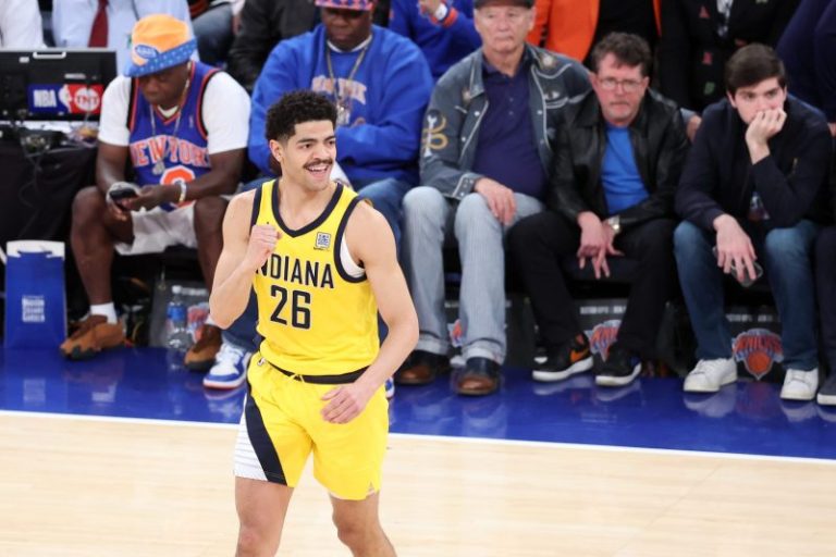 Ben Sheppard stepping into Pacers relief role with ’80s look