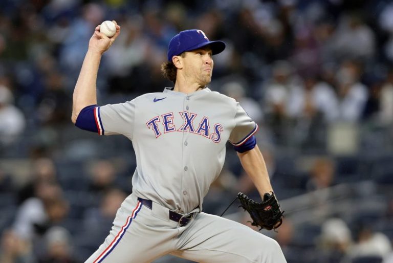 MLB’s best comeback story? Two-time Cy Young winner dominates again