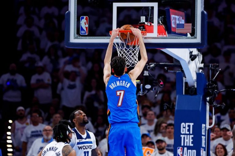 Thunder roll to Western Conference title: Wild numbers from series