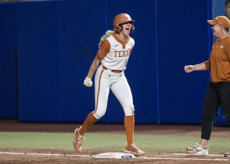 Texas’ Reese Atwood swings at walk attempt, plates winning WCWS runs