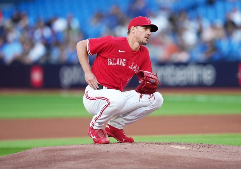 Popular anti-sign stealing baseball tech makes pro football debut